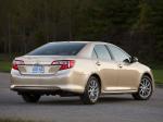 Toyota Camry LE 2011 года